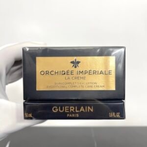 💹85✅ 专柜版，
娇兰御庭兰花5G面霜五代50ml！味道清香高级，质地轻薄像冰激凌，吸收奇快，涂完皮肤柔软细腻，空调房一天待下来也不会干燥，睡觉起床皮肤也依然干净清爽，完全没有油光的缺水症状。一个月下来，觉得皮肤的细腻度透亮度都有明显改善。最近屡屡敢于素颜出门甚至出镜，感觉它功不可没！