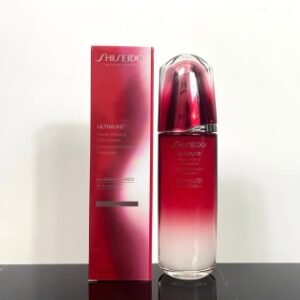💹35✍️专柜版本
第三代资生堂红腰子精华100ml🔜第三代最新版❗️资生堂红腰子精华3.0版,第三代红腰子100ml,成份全部升级,比二代更修护维稳,更加清爽好吸收,皮肤总是敏感泛红的姐妹真的要入,主打补水,提亮,修复,促进后续产品的吸收,绝对一款全能型精华💢