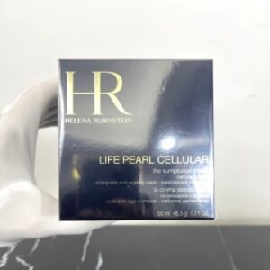 💹60✍🏻专柜版，
赫莲娜黑珍珠面霜50ml ！赫莲娜家的顶级面霜俗称隐形的王者~修护补水滋润提亮肤色面霜
可以改善因荷尔蒙的原因引起的皮肤问题，效果很好~#HR赫莲娜黑绷带 #hr赫莲娜 #赫莲娜