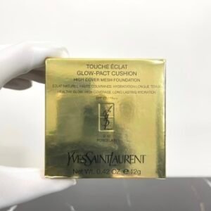 💹25✍️专柜版本,
圣罗兰粉色皮革气垫12g/塑封版,2️⃣色:10#,20# ,配中文标❗️圣罗兰粉皮革气垫,这冰川粉太貌美了吧!拿在手里感觉整个人都很仙气!还有人不心动吗!!妥妥的少女心满满上脸的妆感秒爱住为这细腻水光感折服!疯狂被夸天生皮肤好!遮瑕+水润+清透自然粉质细腻又很显高级哦!圣罗兰粉色皮革气垫12g。