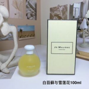 💹55✅专柜版，
祖马龙 新款香水100ml！味道：白苔藓与雪莲花。