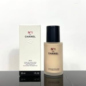 💹38✍🏻专柜版，
香奈儿红色1号山茶花粉底液30ml！色号：b10#，bd01#。