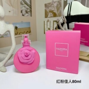 💹60✍️专柜版本
Valentino华伦天奴Valentina Pink粉红雕塑花朵 红粉佳人女士香水80ml
香调：花果香美食调
前调：草莓黑莓麝香
中调：玫瑰玫瑰牡丹
后调：琥珀开司米木果仁糖
属性：女香
