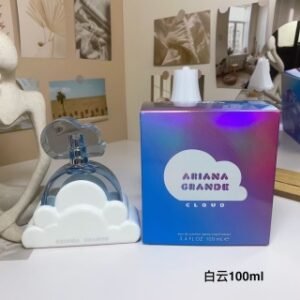 💹50✍️专柜版本
Ariana Grande Cloud爱莉安娜格兰德云朵香水 100ml味道：白色云朵，紫色云朵，粉色云朵！