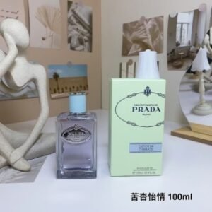 💹45✍️专柜版本
普拉达PRADA IRIS 女士香水100ml系列  
下单备注味道：苦杏怡情(苦杏初语)，鸢尾轻芳(浮梦鸢尾)，苦橙橘香(远航柑橘)，浴水玫瑰，融雪松木，漫无花果，河畔香根，金合欢香！