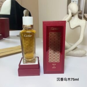 💹65✍️专柜版本
卡地亚香水75ml味道：沉香乌木，粉色沉香，沉香麝香，沉香玫瑰，沉香檀香，琥珀沉香，薄荷沉香，明亮乌木，乌德琴木与香兰！