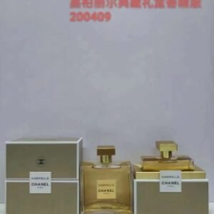 💹60✍🏻专柜版，
香奈儿嘉伯丽尔女士香水香精版礼盒款100ml！