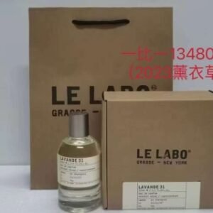 💹50✍🏻专柜版，
图片已满，现货味道认文字，31号有薰衣草和玫瑰，下单备注清楚✔️实验室香水100ml！味道：31号薰衣草，31号玫瑰，19号意大利，28号首尔，10号东京，13号别样，22号香柠檬，24号广藿香，29号红茶，31号玫瑰，33号檀香木，39号鸢尾草，46号香根草。