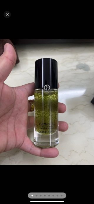 💹35✍️明通版本
正品质量阿玛尼黑钥匙绿精华30ml,打12支 件48支 配中文标 现货