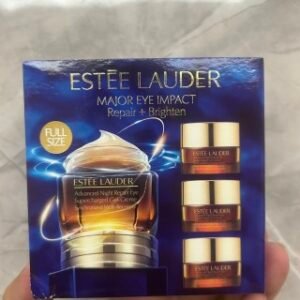 💹70✍️明通版本
雅诗兰黛抗蓝光眼霜3+1套装,内含:抗蓝光眼霜15ml+抗蓝光眼霜小样5ml*3。雅诗兰黛特润修护肌活精华眼霜劝享套组,可配中文标,需要下单备注!