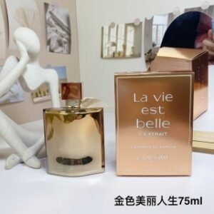 💹55✍️专柜版本
LANCOME兰蔻限定金色香精版美丽人生女士香水 75ml

前调是佛手柑、乳香和红色水果。
中调是鸢尾和玫瑰。
基调是乌木