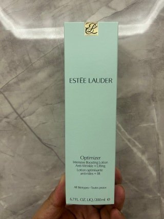 💹45✍️明通版本
雅诗兰黛紫竹水精粹水200ml,瓶口带数字 市场独家质量 非流通货 供平台 支持对比 原版直出 毫无压力 最新日期 私磨 可配海免三标 需要下单备注 认准批号:A34.
