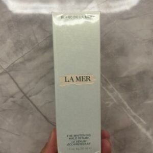 💹120✍️明通版本
海蓝之谜光蕴焕白精华露30ml ,对版对味,市场独家质量,非流通货,供平台,可配海免三标,需要下单备注!