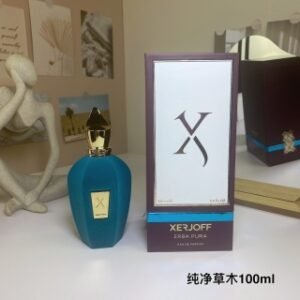 💹65✍️专柜版本
希爵夫V系列-纯净草木100ml
Xerjoff Erba Pura,2019
品牌:希爵夫
调香师:Laura Santander Christian Carbon...
属性:中性香
香调:果香调
前调:橙子香柠檬柠檬
中调:果香
后调:麝香香草琥珀