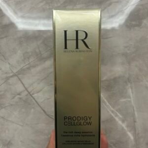 💹160✍️专供明通市场
HR赫莲娜小露珠200ml.对版对味 市场独家质量 非流通货 供平台 明通公认版本 认准批号:78X401.可配海免三标 需要下单备注!