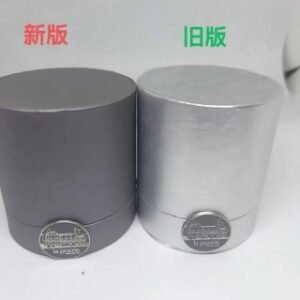 💹80✍️专供明通市场
最新版 莱珀妮蓝鱼子琼贵眼霜20ml,新版包装/欧版,正品对版➡︎米黄色膏体,闻起来有蓝鱼子香味,细节秒杀市场现有版本,请认准打码🔜220532432,220332427,220132273