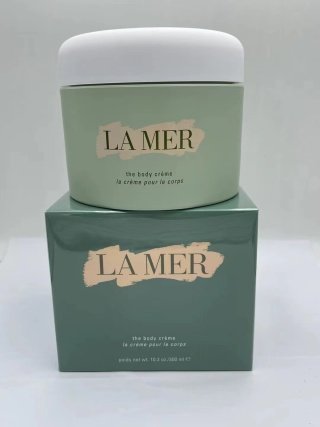 💹135✍️明通版
海蓝之谜身体乳明通版300ml,到货!!!件30个
细节全对版,味道对香,配海免三标 专柜标 最新日期