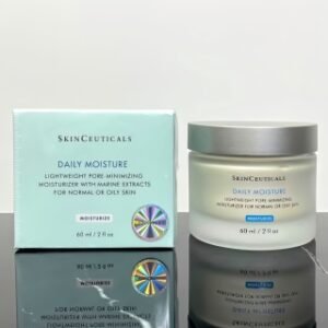 💹45✍️专柜版本
杜克修丽可海洋霜60ml🔜JCUN5W编码!修丽可海洋菁萃保湿面霜60ml✔杜克清爽补水修护,这款面霜保湿成分是海洋藻类提取物,跟走含神经酰胺的产品不是一个路子。油皮控油保湿,敏感痘肌可以用来修护屏障,镇静舒缓,也不会长闭口,白色乳液状,轻薄顺滑,像细软绵绵的冰淇淋,闻起来是很好闻的淡植物味道,延展性好,吸收神速,吸收后不油不粘不腻,是会让人安心的存在感💢