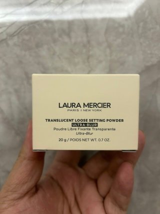 💹32✍️专柜版本,白盒
3个1塑封,粉质细腻,非流通普货,市面最高版本✔️罗拉散粉透明款20g!