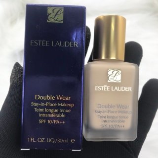💹70✍️专供明通市场,打码M92
明通市场认可版本,雅诗兰黛DW粉底液30ml ❗️3支一塑封/打12支/件144‼️进口膏体 哑金盖 立体LOGO
DW热门三个色号到齐1W1、1C1、2CO
防水度100%一致 持妆力100%一致 SPF10防晒指数100%达到。
亚洲版 3支装 件144 配专柜中文标。