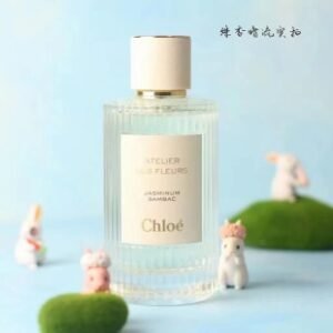 💹55✍️专柜版本
Chloe蔻依仙境花园系列香水150ml 烟雨茉莉