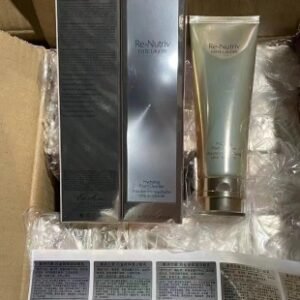 💹70✍️明通版本
雅诗兰黛白金洗面奶125ml，盒子3D效果跟原版一样