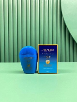 💹15✍️专柜版本,50ml
💹25✍️专柜版本,100ml
资生堂蓝胖子防晒霜50ml-100ml
