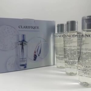 💹42✍️明通版本
兰蔻极光水小样三件套 50ml×3
对版对味 油水分离 摇晃有旋转
认准批号:40X102