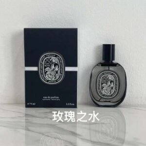 💹60✍️专柜版本
蒂普提克香水黑标礼盒版75ml！味道：玫瑰之水-杜耶尔-巴黎之水-旋律-帕劳沉香-曼特-爵梦-杜桑-无花果-水中影-檀道-肌肤之花！