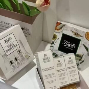 💹72✍️明通版本
科颜氏淡斑50ml一拖二套盒50ml+15ml+15ml 明通版本,同步正品质量,平台代购直出无压力【箱规】件48套,配中文标