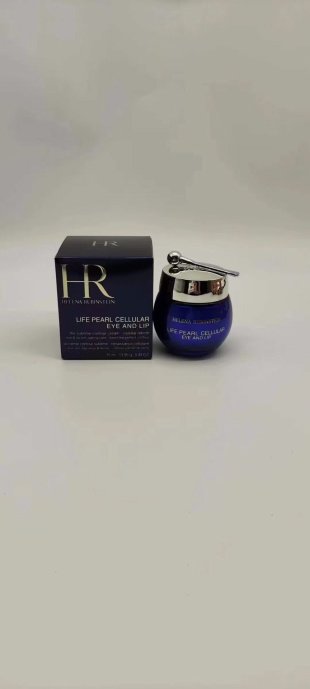 💹32✍️专柜版本,价格调整
赫莲娜黑珍珠眼霜15ml 件144 带塑封