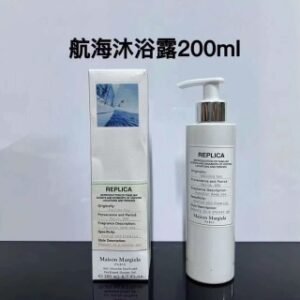 💹45✍️专柜版本
慵懒身体乳，暂时断货。
马丁马吉拉航
海沐浴露200ml-身体乳200ml
慵懒沐浴露200ml-身体乳200ml，