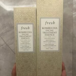 💹50✍️明通版本，150ml
💹60✍️明通版本，250ml
馥蕾诗红茶酵母精华水150ML，250ML两款现货，对版对味，可配海免三标