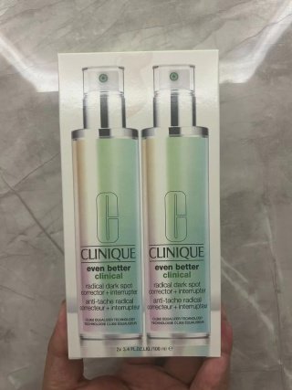 💹95✍️明通版本,单只
💹185✍️明通版本,两只装
倩碧镭射精华100ml单只,两件套鲜活市场独家质量,非流通货,供平台,可过真假对比图,两件套可配海免三标