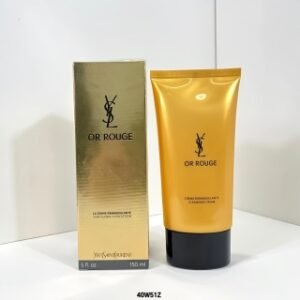 💹20✍️普通版本
圣罗兰藏金洗面奶150ml🔜40W51Z编码！圣罗兰宝藏藏金洁面乳150ml 卸妆洁面护肤三合一的洁面神器，卸妆前手部清洁干净，干手干脸直接用这款，挤出来是乳状质地，硬币大小即可，然后在脸上轻轻按摩，最后用温水洗净，洗完脸上软软嫩嫩，很丝滑，不紧绷。