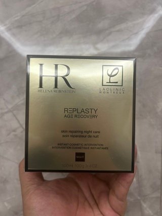💹420✍️明通版本
最新版HR赫莲娜黑绷带面霜100ml最新版小盒子 膏体味道一模一样 膏体润亮 轻微流动 料体过检过平台 市场独家质量 非流通货 供平台 可配海免三标 需要下单备注,市场最先小盒子新版,认准批号:40X65B.