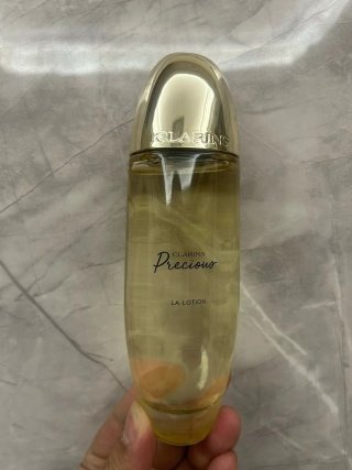 💹100✍️明通版本
娇韵诗月光精华水150ml,私模,市场独家,非流通货,供平台,配中文标
