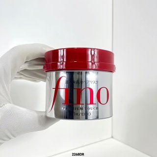 💹25✍️专柜版本
资生堂fino发膜230g!大赏日本美发类的冠军,含有7种美容液,保湿、修复、光泽。FINO绝对是资生堂最高档最顶级修护能力最强劲的一个。
绝对惊喜!COSME大赏日本美发类的冠军,含有7种美容液,保湿、修复、光泽。FINO绝对是资生堂最高档最顶级修护能力最强劲的一个洗护系列。能让头发恢复柔亮,洗发后 头发擦干,把发膜抹在头发上,静待10分钟左右冲掉,土豪可以直接把它当护发素用,这绝对一买再买的单品!