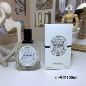 💹45✍️专柜版本
蒂普提克香水白标纸盒款100ml!味道:小苍兰,橙花之水,东京柑橘,杜耶尔,维堤里欧,夏日之光23款,天竺葵,永恒之水,常青藤之水,依兰。
