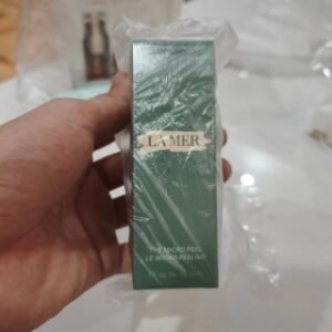 💹25✍️专柜版本
海蓝之谜焕肤精华30ml,件96
批次AC3