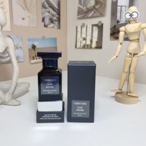 💹65✍️明通版本
TF珍华乌木沉香香水50ml/明通版
🔜 明通版.高质量❗🇺🇸TOM FORD/汤姆·福特珍华乌木沉香50ml
Tom Ford Oud Wood,2007
品牌:汤姆福特
调香师:Richard Herpin
属性:中性香
香调:木质东方调
气味:沉香(乌木)巴西红木小豆蔻檀香木
香草花椒香根草零陵香豆琥珀
