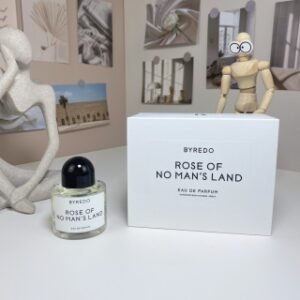 💹62✍️明通版本/50ml
💹66✍️明通版本/100ml
柏芮朵无人之境（无人区玫瑰）50ml
Byredo Rose Of No Man's Land,2015
品牌：百瑞德
属性：中性香
香调：辛辣东方调
前调：玫瑰粉红胡椒
中调：玫瑰树莓花
后调：纸莎草琥珀