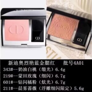 💹58✍️专柜版本
新版 迪奥烈焰蓝金腮红，私模，配中文标，批号4A01，5个色号🔜
343#—奶油白桃(缎光)6.4g
219#—蒙田玫瑰(细闪)6.7g
601#—钻闪橘粉(炫光)6.7g
211#—晨雾蔷薇(浮雕细闪限定)5.6g
621#—暗夜玫瑰(浮雕细闪限定)5.2g