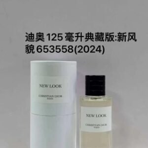 💹60✍️专柜版本
迪奥典藏香水125ml！味道：(653558)1947新风貌，006201琥珀幽香。395540旷野信步，571333烟彩，498272沉香玫瑰。