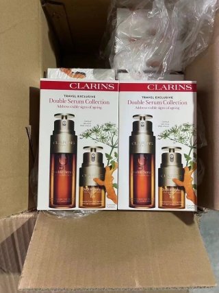 💹85✍️明通版本,一套
娇韵诗双萃精华眼霜两件套
件24套打12套,现货供应