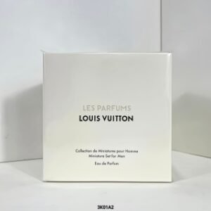 💹78✍️专柜版本
LV五龙珠香水小样10ml五件套！内含：10ml×5。味道：浩瀚，新域，雷暴，逍遥，偶然！