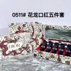 💹62✍️专柜版本
2024 迪奥磁吸蓝金口红小样五件套花龙款
999丝绒-720丝绒-840丝绒-777丝绒-228丝绒，配中文标，礼品袋，卡片