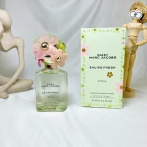 💹50✍️专柜版本
马克莫杰绿色雏菊edt女士淡香水75ml
马克莫杰粉色雏菊之爱edt女士淡香水100ml
马克莫杰雏菊天空edt女士淡香水75ml