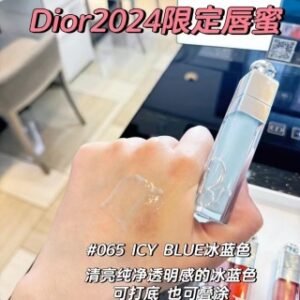 💹36✍️明通版本
2024限定 迪奥浮雕丰唇蜜6ML ，新色： 065冰蓝色