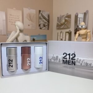 💹50✍️普通版本
卡罗琳娜212都会MEN同名男士中样三件套30ml×3个，银色212，红色212，白色212